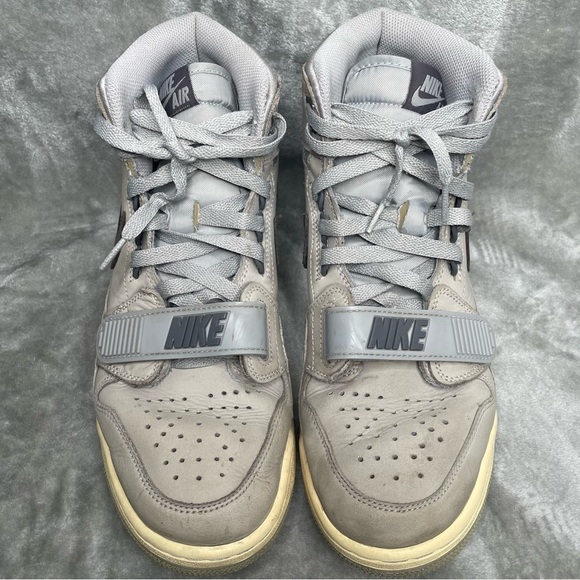 Nike Air Jordan Legacy 312 Wolf Grey Lace Up Sneakers Size 10 - Picture 6 of 10